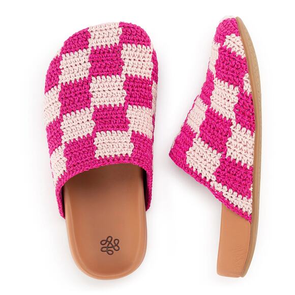 The Sak 7 Pink & White Checkered Crochet Bolinas Clog Mules - Picture 1 of 7